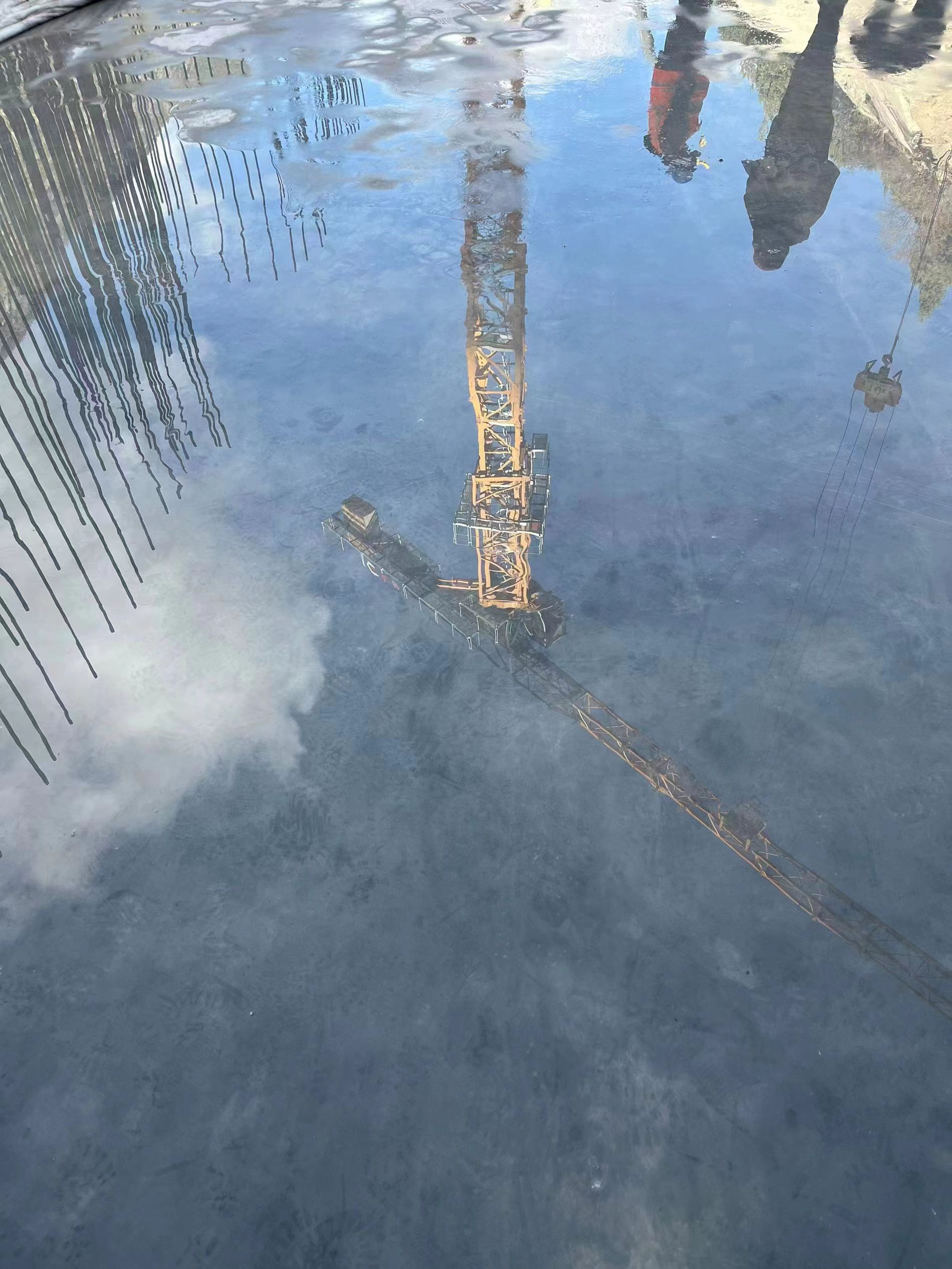 四川大渡河雙江口水電站泄洪系統(tǒng)工程 3#導(dǎo)流洞進(jìn)口閘室過流面混凝土澆筑圓滿完成