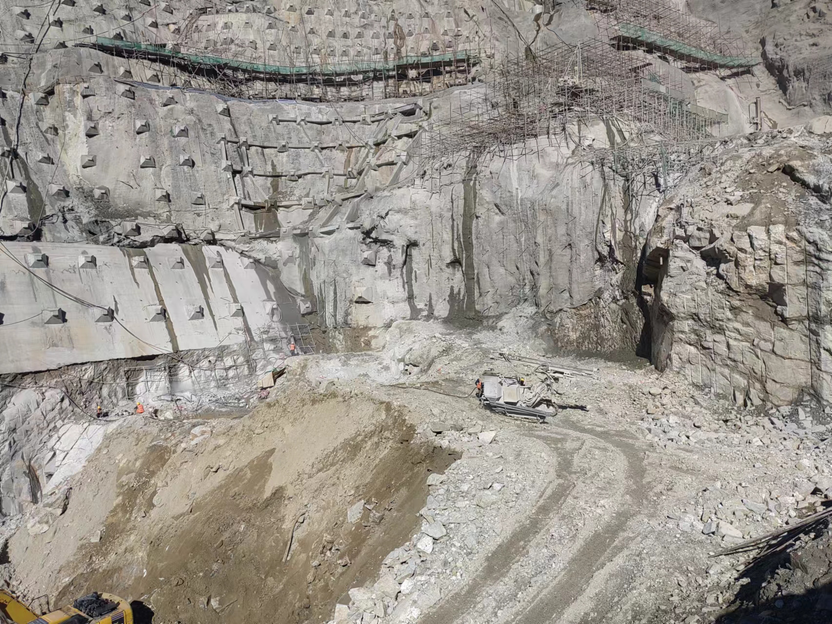 雙江口水電站3#導(dǎo)流洞項(xiàng)目