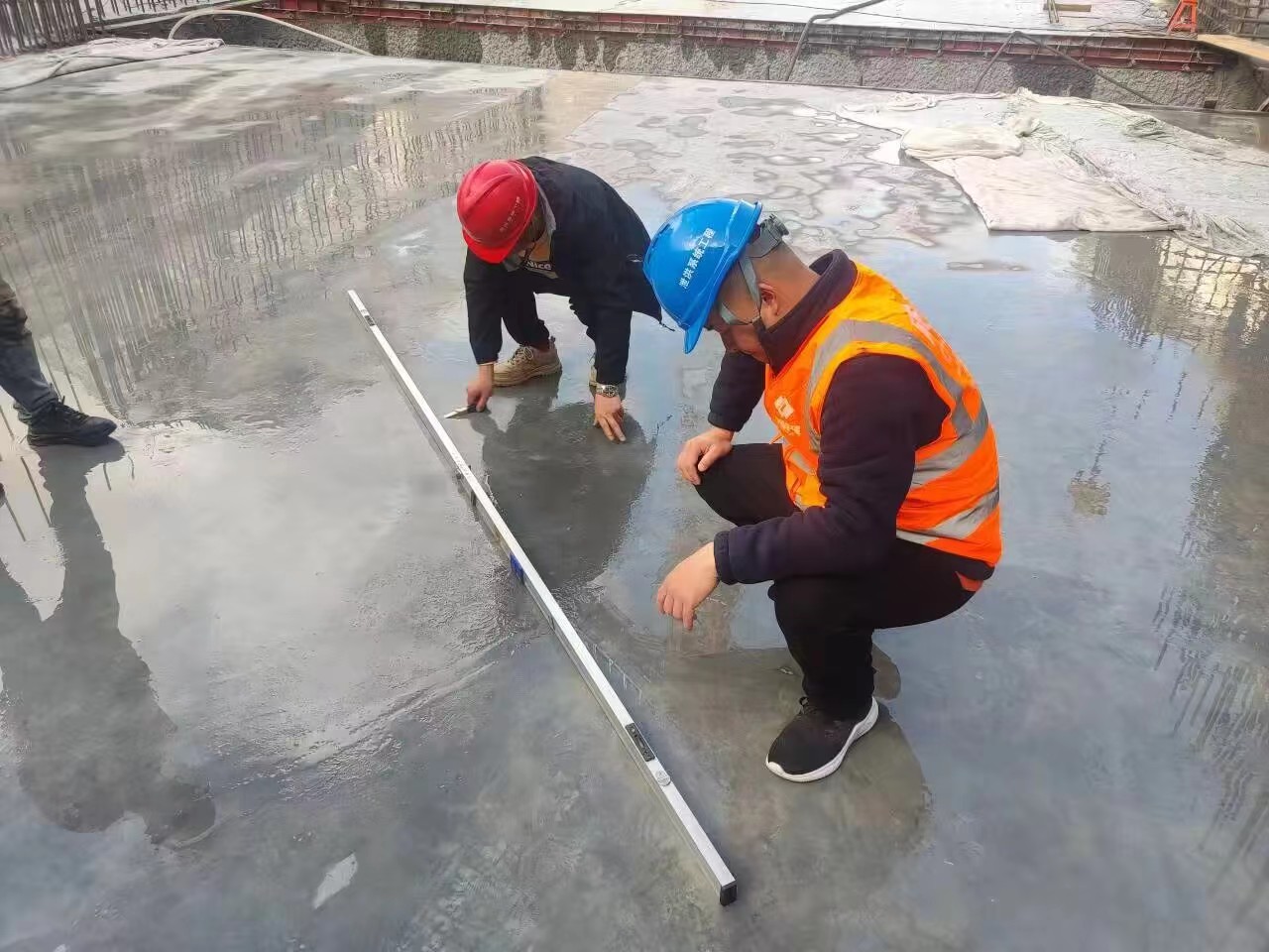 雙江口水電站--3#導(dǎo)流洞進(jìn)水塔閘室鏡面混凝土項目